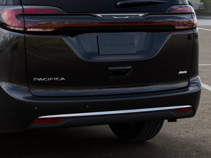 New 2027 Chrysler Pacifica Select w/ Family Tech Group AWD/4WD image 14