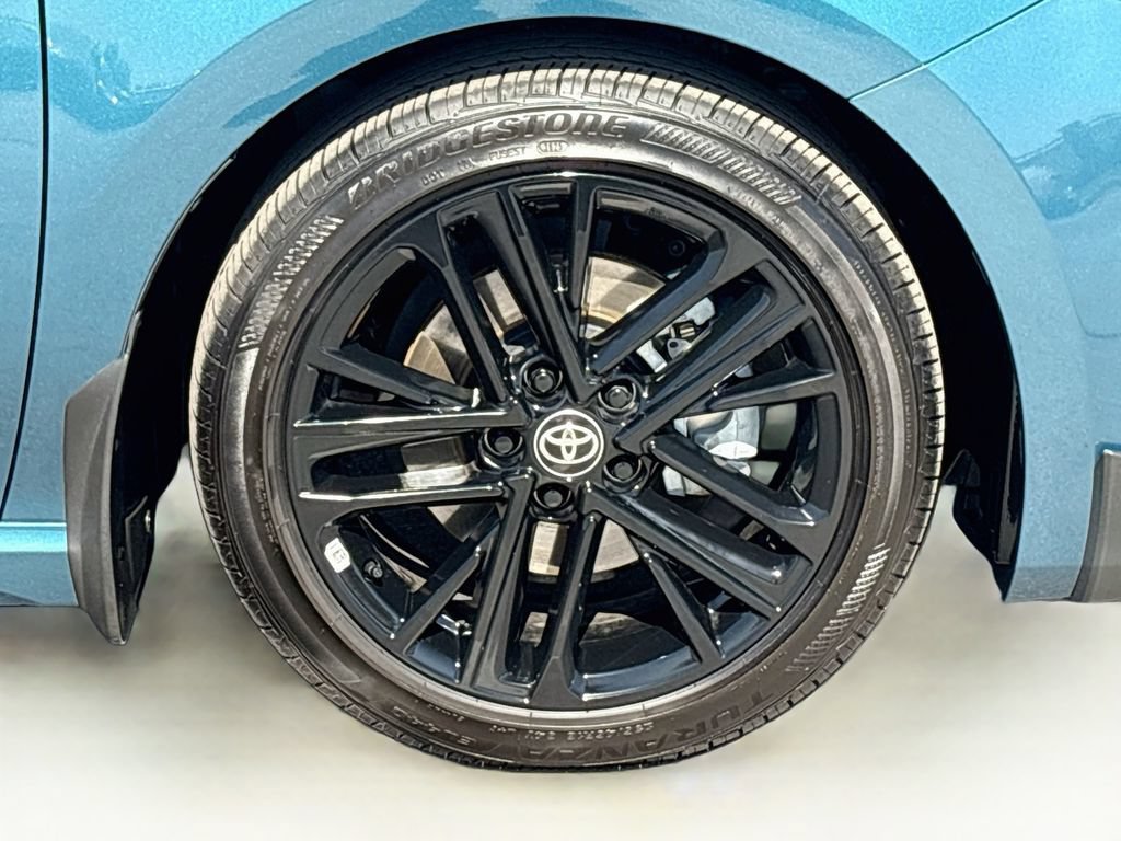 Used 2026 Toyota Camry SE FWD image 31
