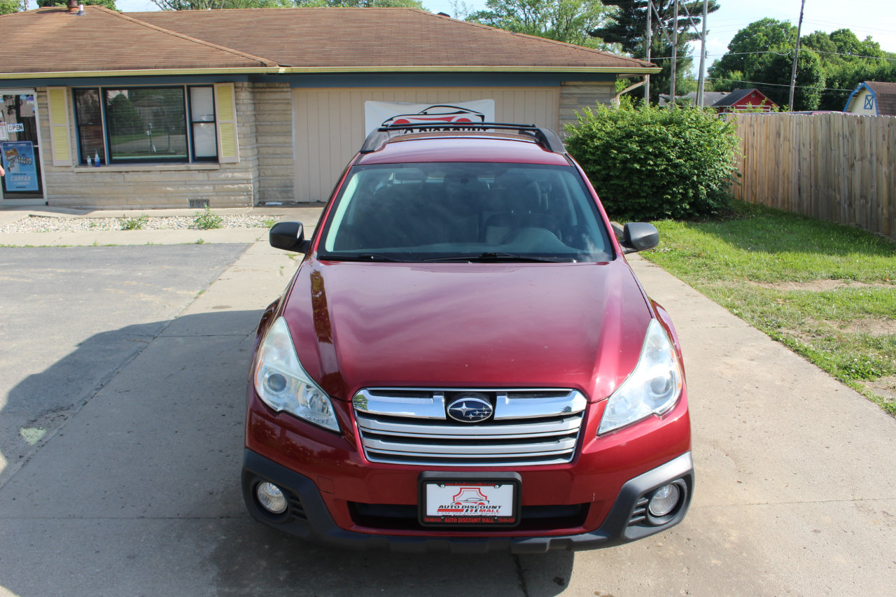 Used 2014 Subaru Outback 2.5i w/ Alloy Wheel Package image 4