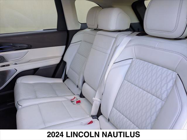 Used 2024 Lincoln Nautilus Black Label w/ Jet Appearance Package (87T) image 23