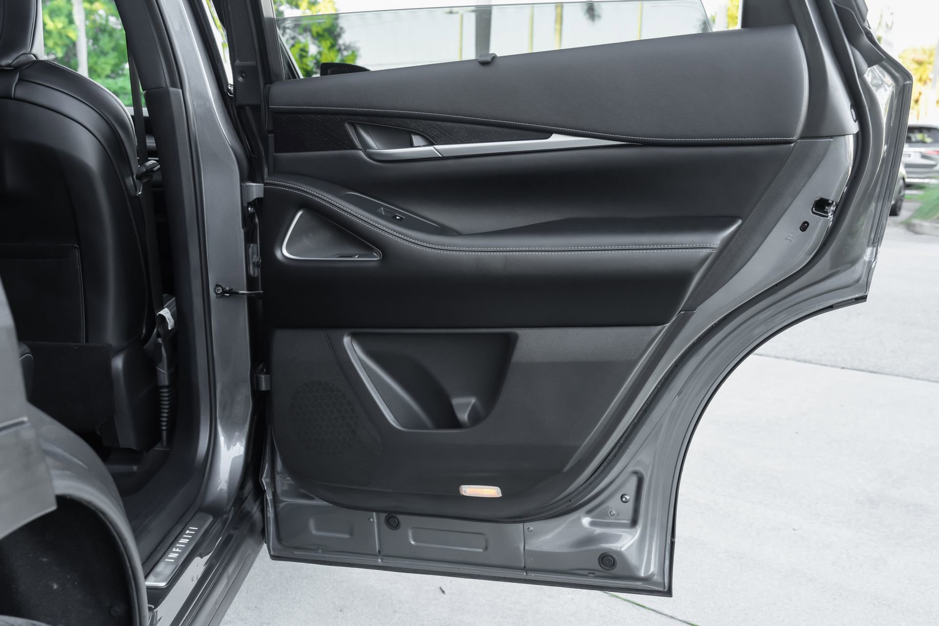 Used 2022 INFINITI QX60 Autograph w/ Cargo Package image 34