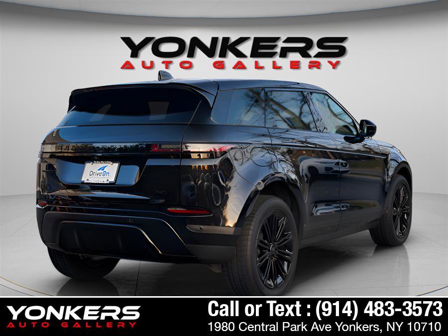 Used 2024 Land Rover Range Rover Evoque S image 9