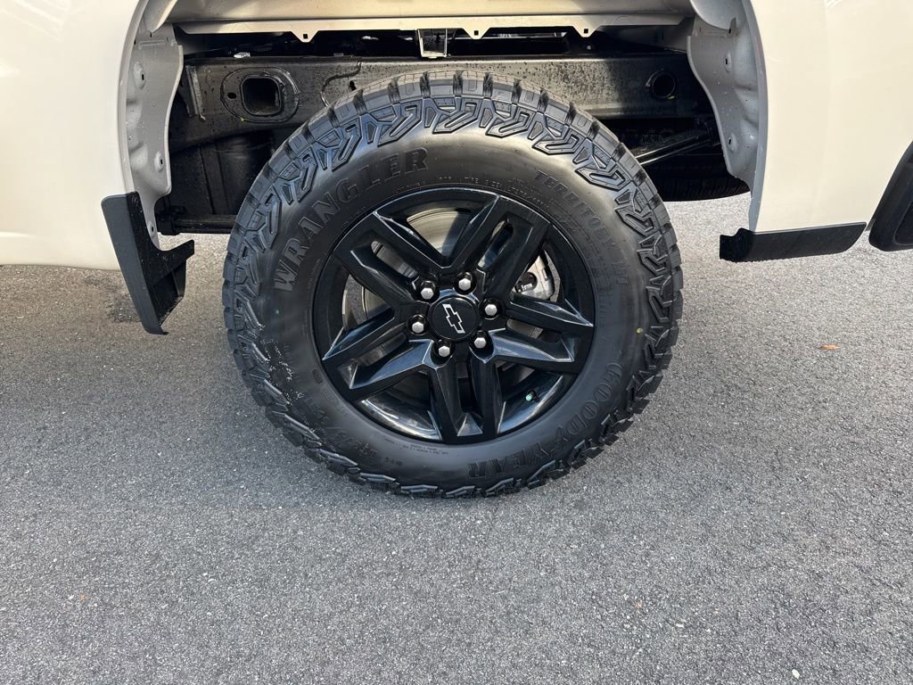 New 2026 Chevrolet Silverado 1500 Custom Trail Boss image 31
