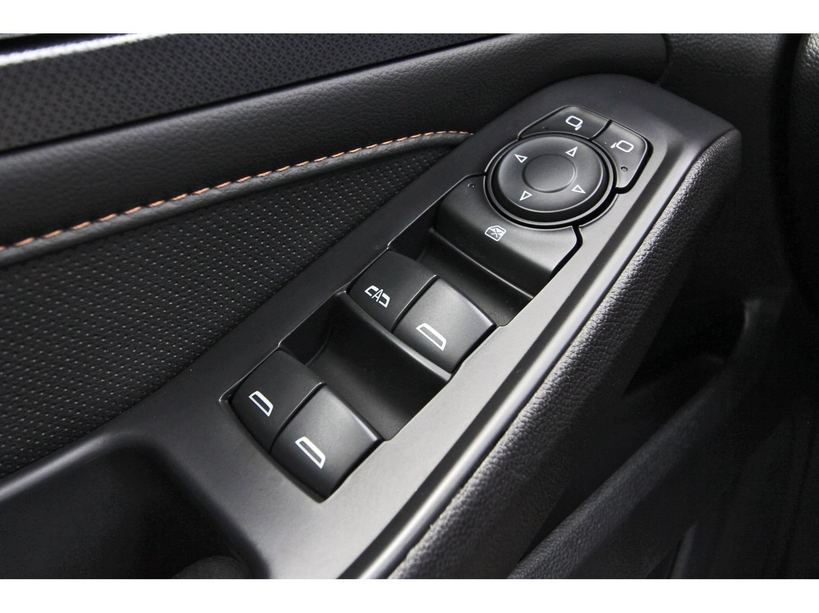 Used 2021 Chevrolet Traverse Premier w/ LPO, Floor Liner Package FWD image 24
