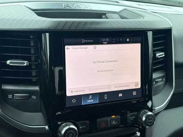 New 2026 RAM 1500 Express AWD/4WD image 19