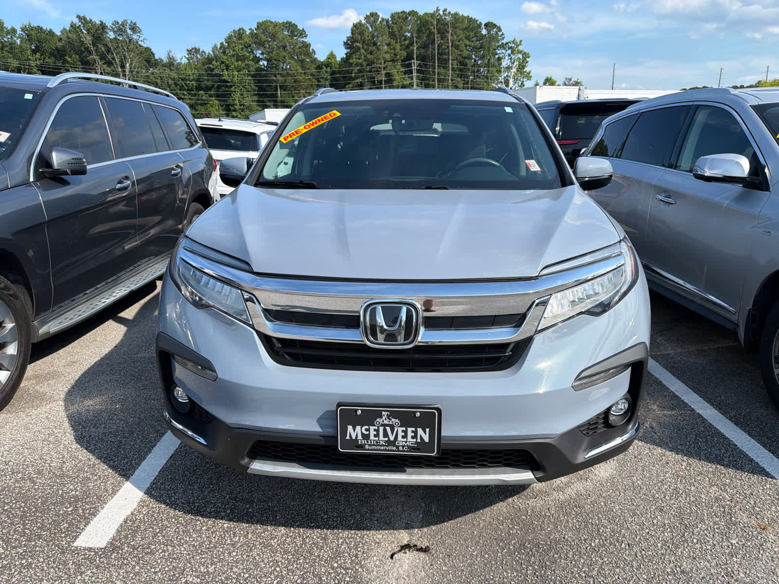 Used 2022 Honda Pilot Elite image 2