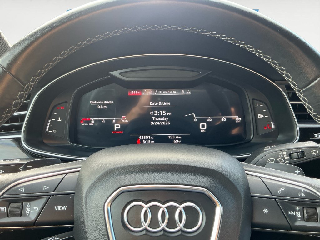 Used 2025 Audi Q7 3.0T Premium Plus AWD/4WD image 23