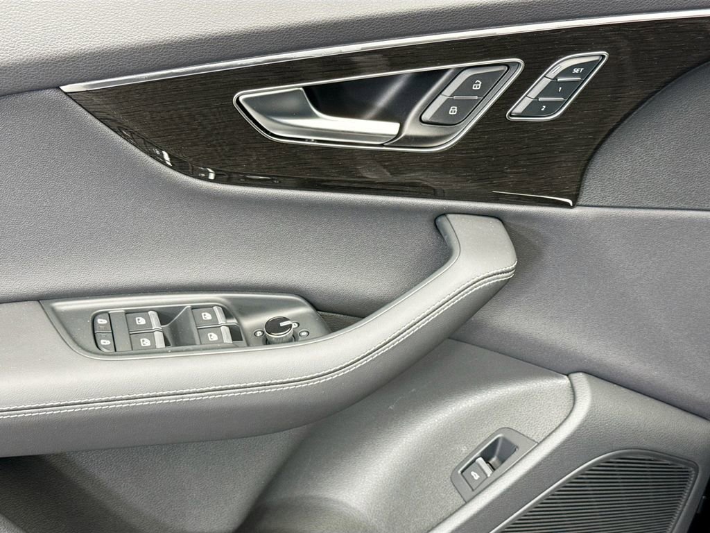 New 2026 Audi Q7 3.0T Premium Plus image 24