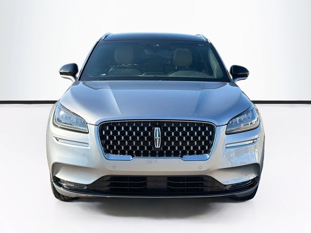 Used 2021 Lincoln Corsair Grand Touring w/ Equipment Group 301A AWD/4WD image 2