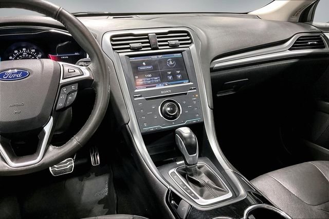 Used 2014 Ford Fusion Titanium FWD image 11