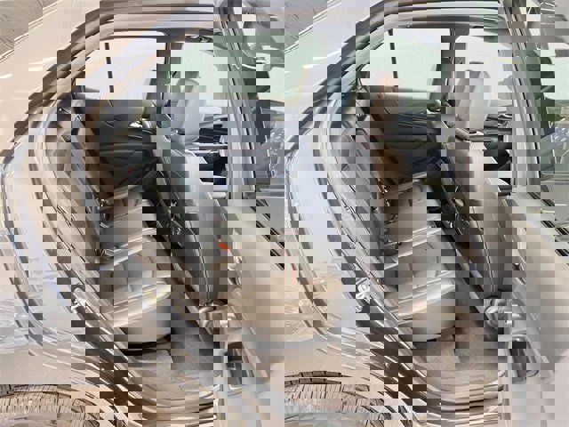 Certified 2023 Chevrolet Equinox RS w/ RS Leather Package image 9