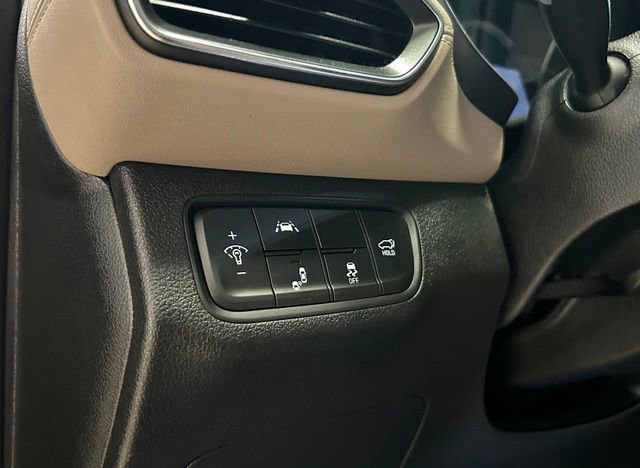 Used 2020 Hyundai Santa Fe Limited FWD image 29