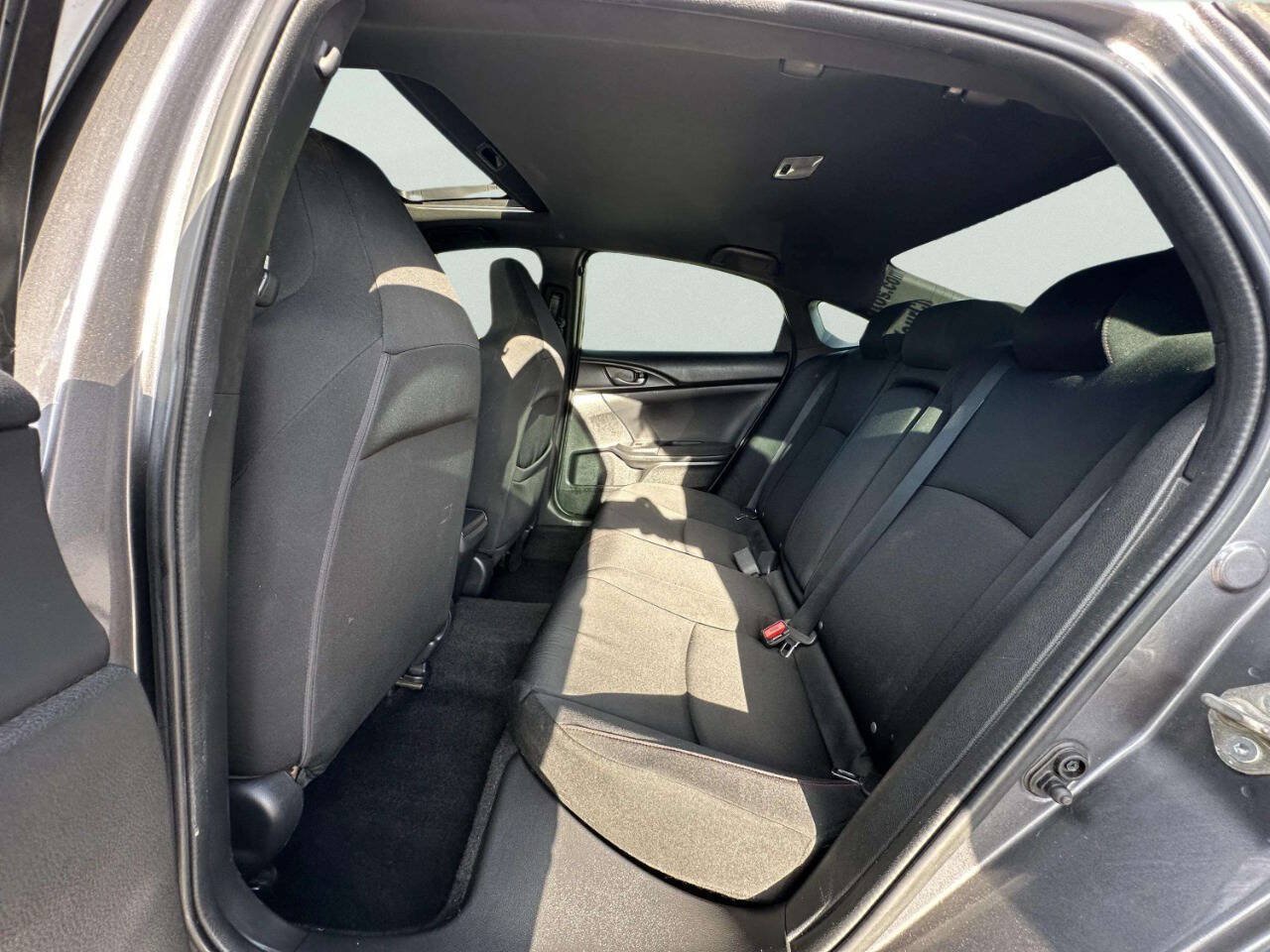 Used 2018 Honda Civic Si image 16