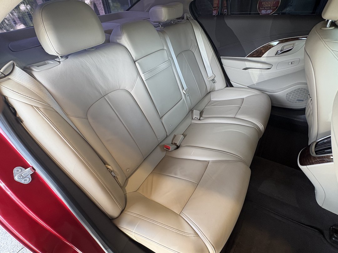 Used 2014 Buick LaCrosse Leather FWD image 30