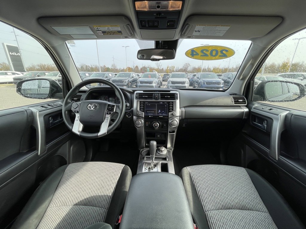 Used 2024 Toyota 4Runner SR5 image 22