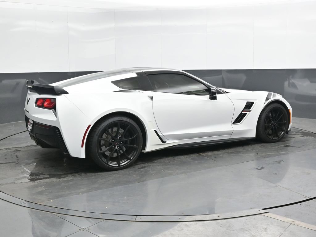 Used 2017 Chevrolet Corvette Grand Sport RWD image 3