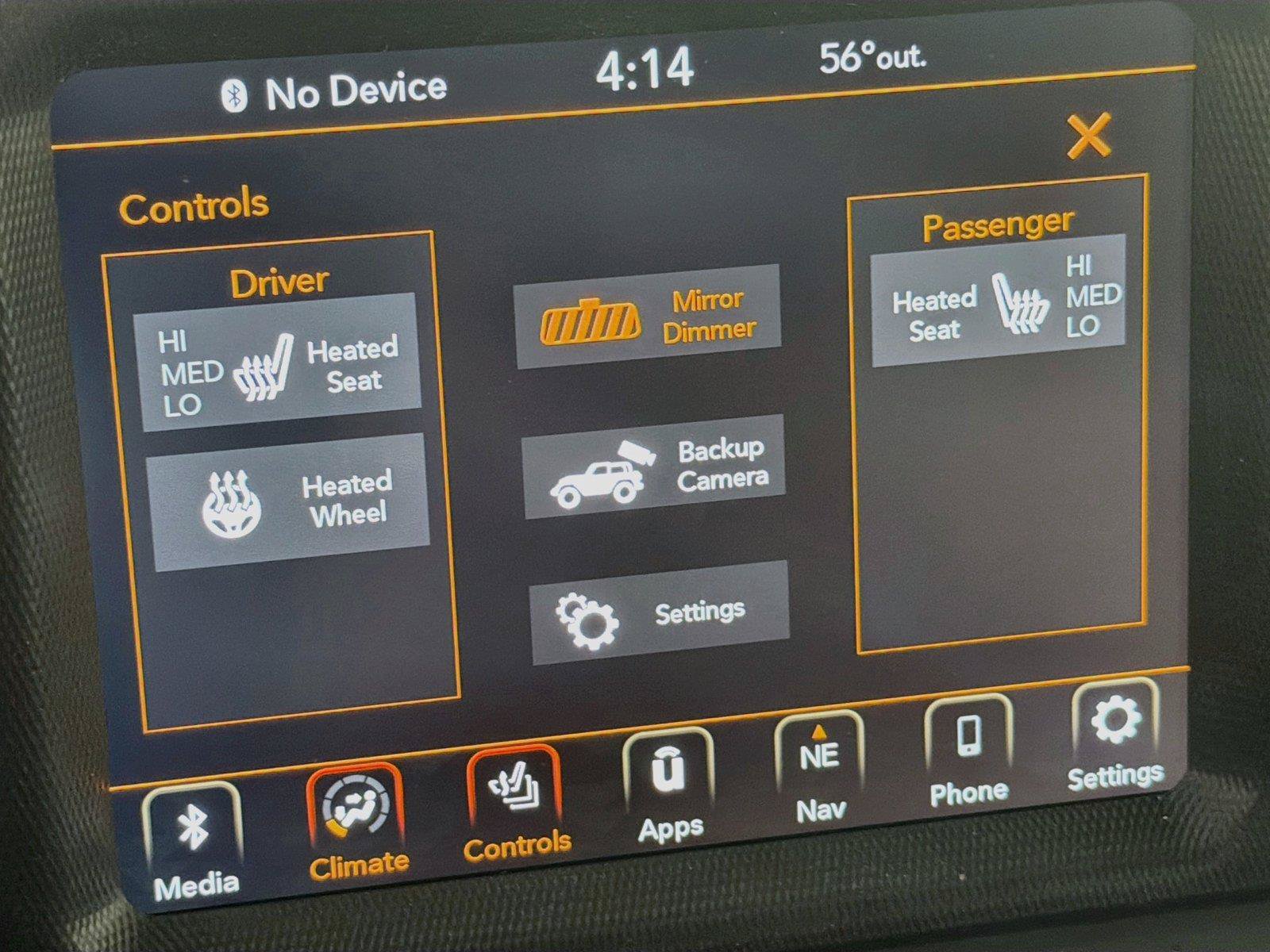 Used 2023 Jeep Wrangler Unlimited Sahara AWD/4WD image 25