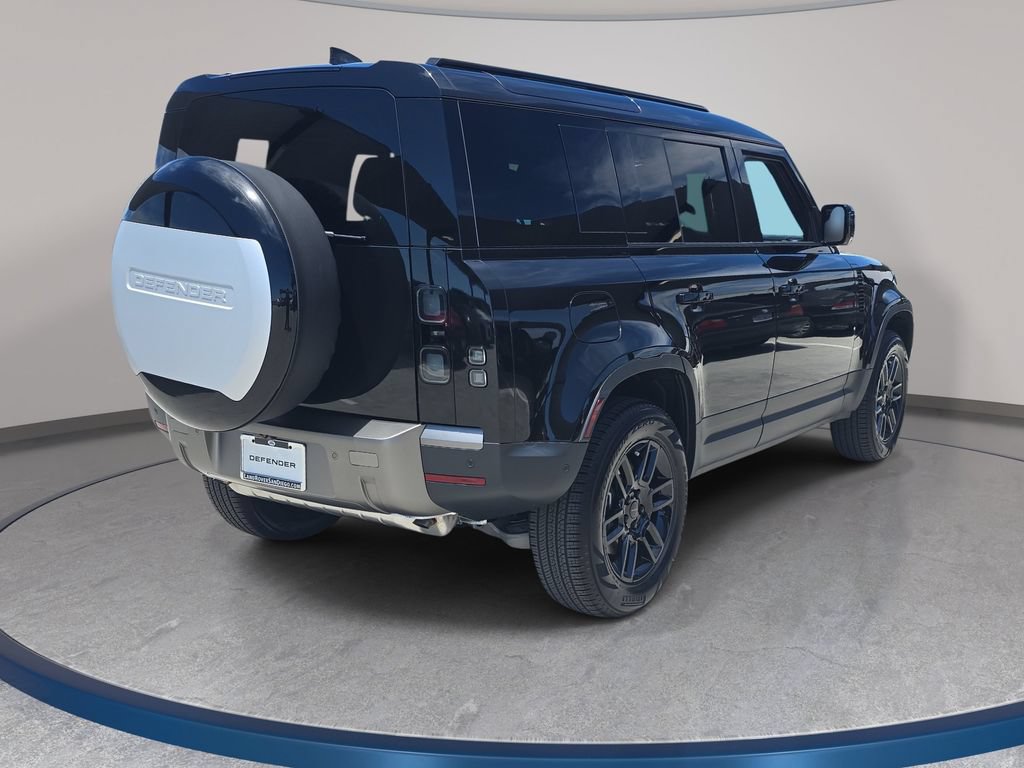 New 2026 Land Rover Defender 110 S AWD/4WD image 5