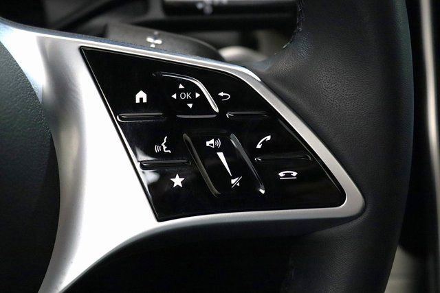 Certified 2025 Mercedes-Benz GLC 300 4MATIC image 6