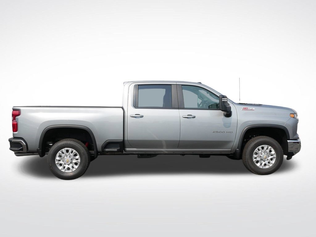 New 2026 Chevrolet Silverado 2500 LT w/ All Star Edition AWD/4WD image 2