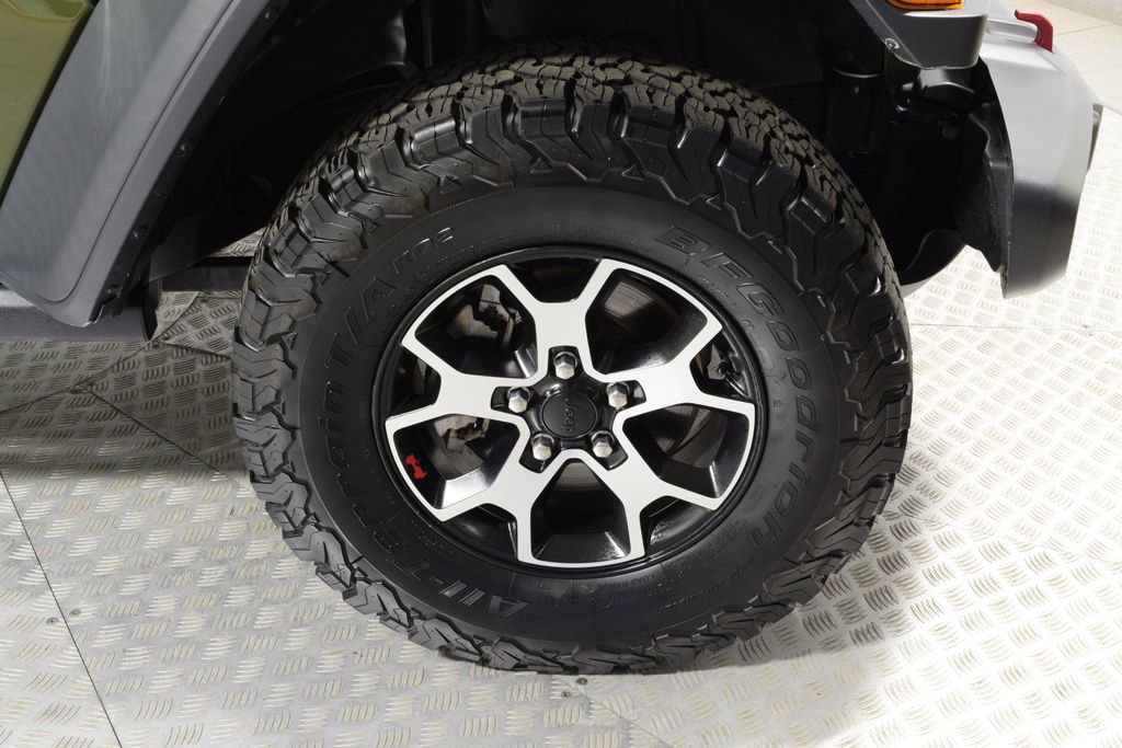 Used 2021 Jeep Wrangler Unlimited Rubicon AWD/4WD image 38