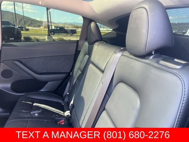 Used 2025 Tesla Model Y Long Range RWD image 15