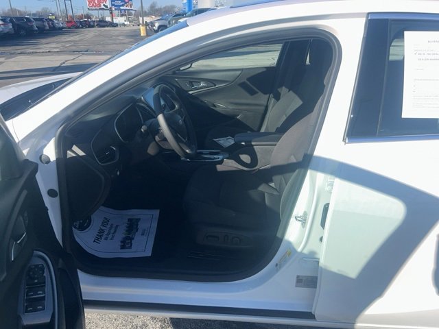 Used 2024 Chevrolet Malibu LT image 12