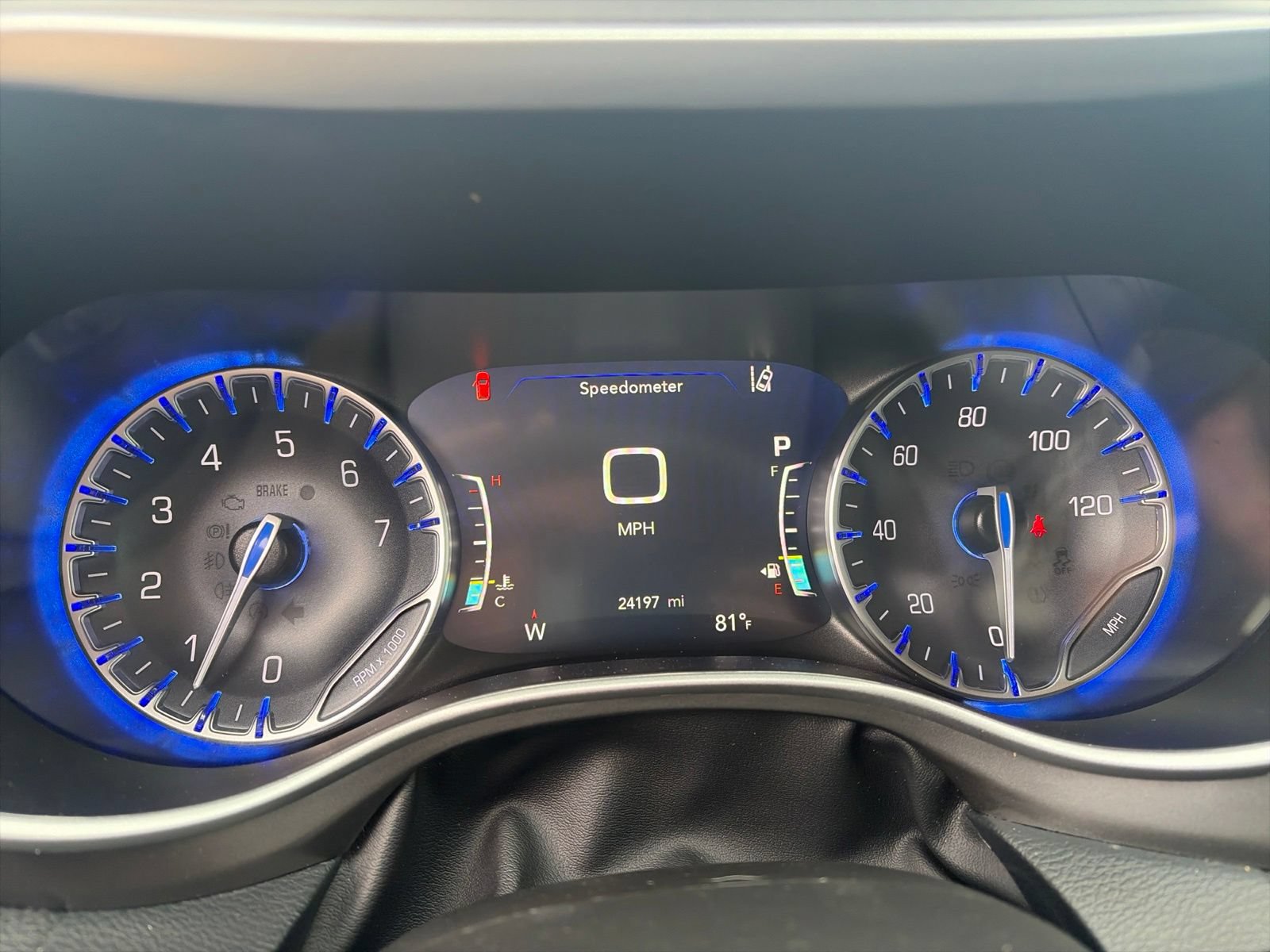 Used 2025 Chrysler Pacifica Select AWD/4WD image 20
