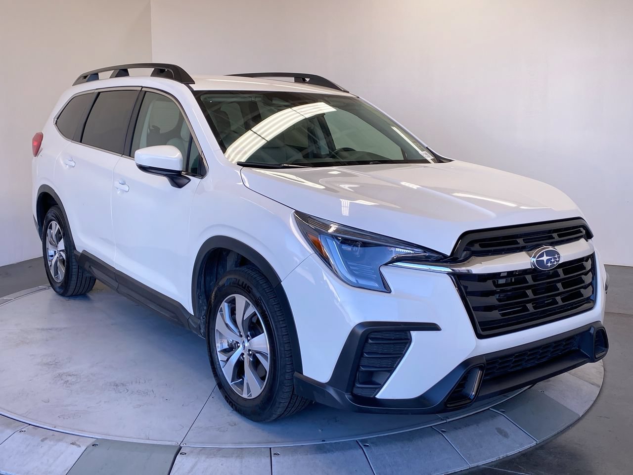 Used 2025 Subaru Ascent Premium AWD/4WD image 7