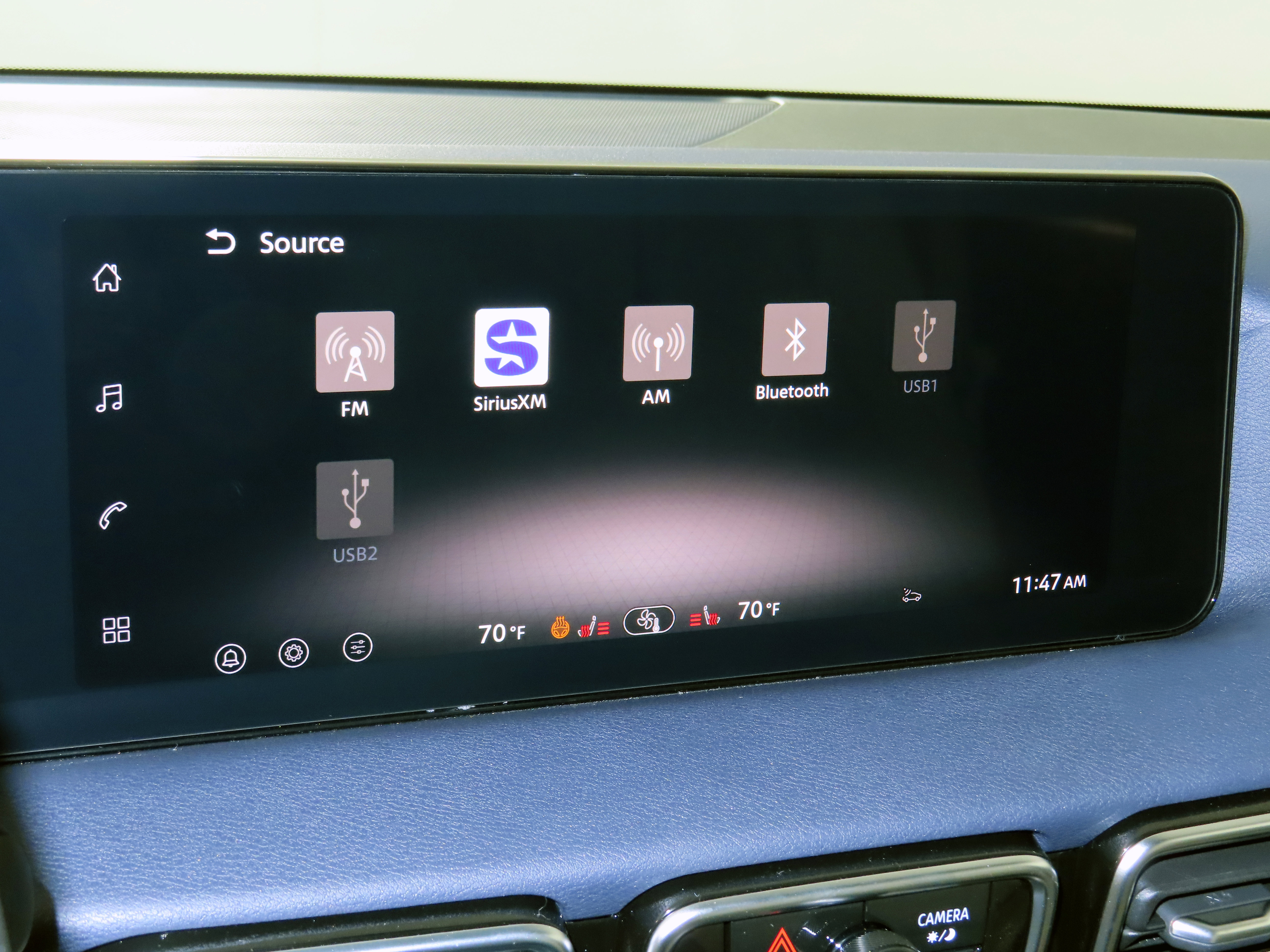 New 2026 Nissan Sentra SL w/ Floor Mat Package FWD image 28