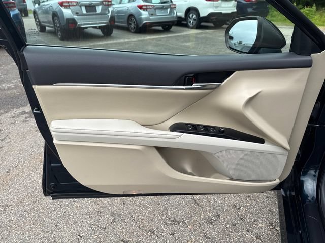 Used 2020 Toyota Camry XLE w/ Driver Assist Package FWD image 13