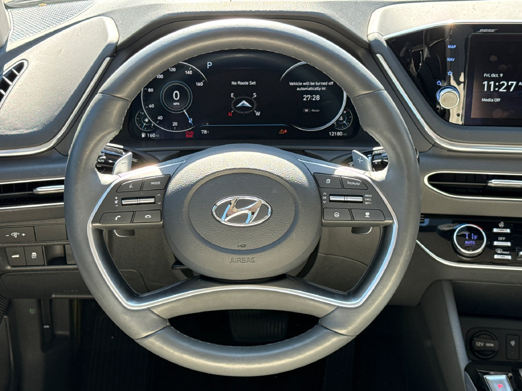 Used 2023 Hyundai Sonata Limited w/ Preferred Accessory Package FWD image 14