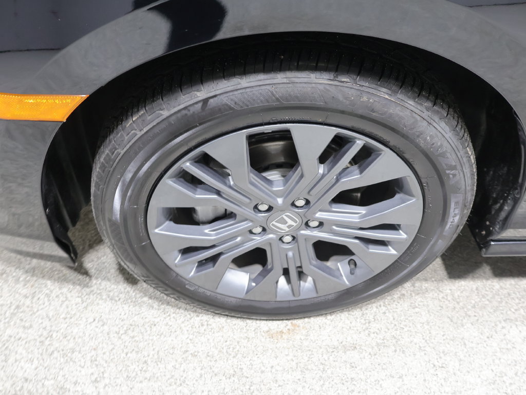 Used 2026 Honda Odyssey Touring image 9