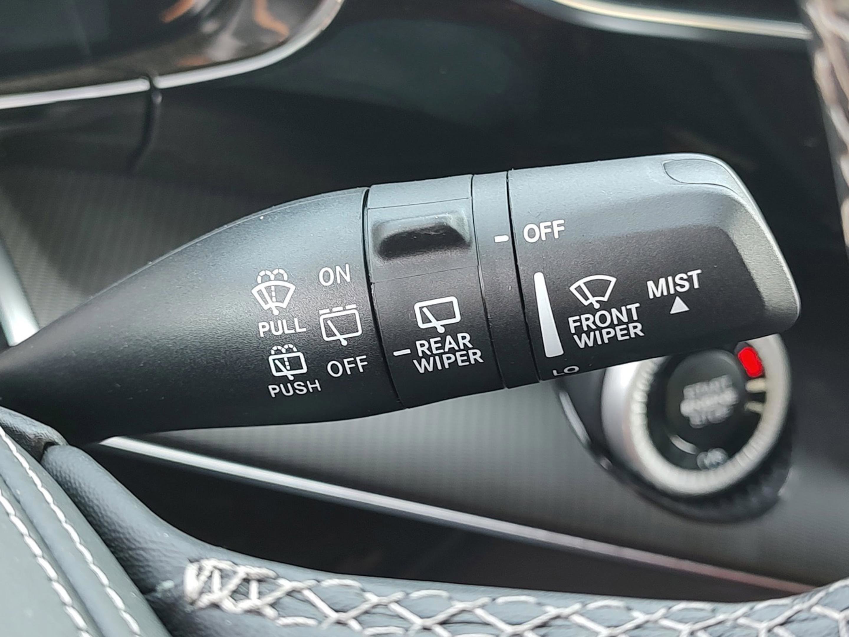 New 2025 Jeep Grand Wagoneer Series II Obsidian w/ Quick Order Packagew 28T image 23