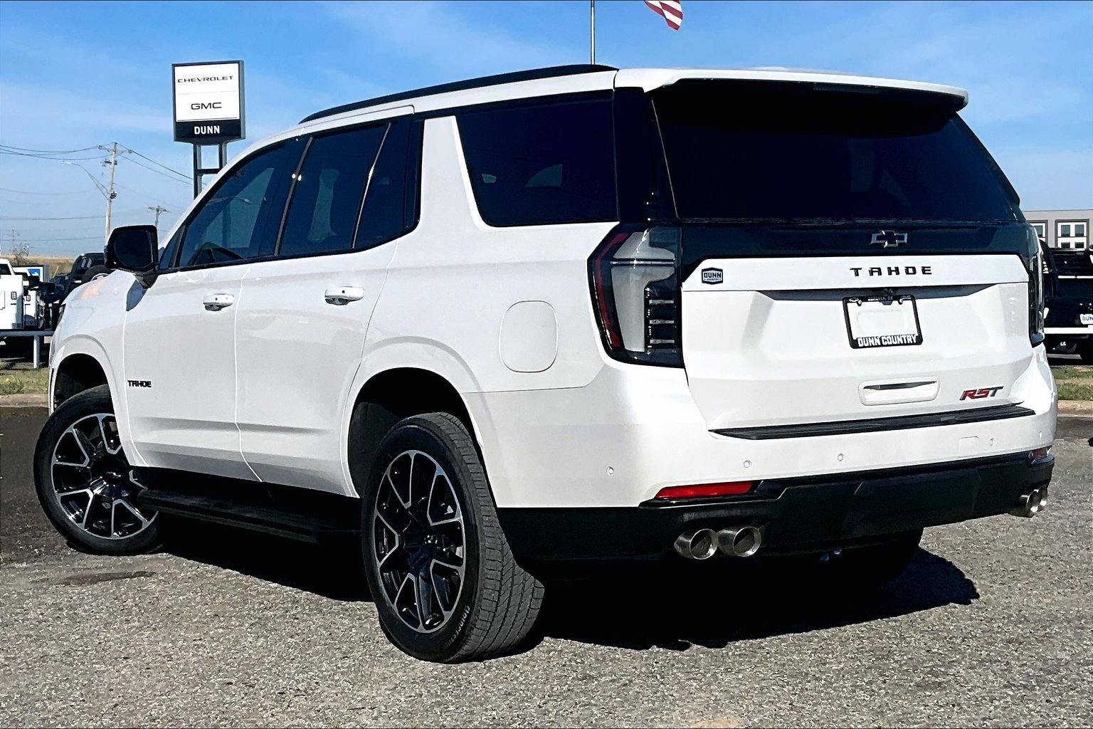 Used 2025 Chevrolet Tahoe RST w/ Comfort Package image 12