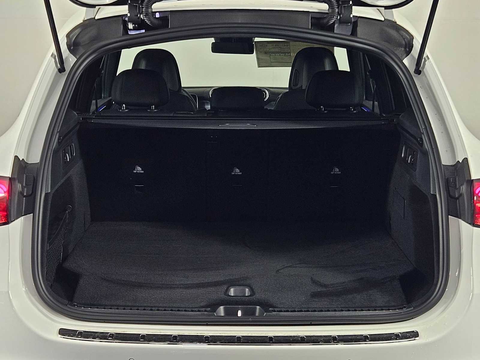 New 2025 Mercedes-Benz GLC 350e 4MATIC image 35