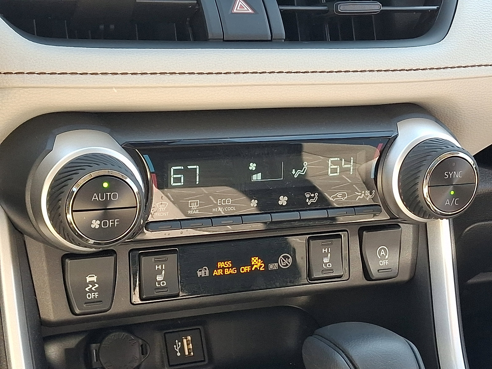 Certified 2025 Toyota RAV4 XLE w/ Convenience Package image 17