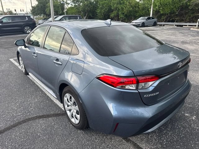 Used 2022 Toyota Corolla LE FWD image 6
