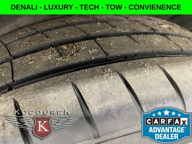 Used 2023 GMC Acadia Denali w/ Denali Ultimate Package AWD/4WD image 8