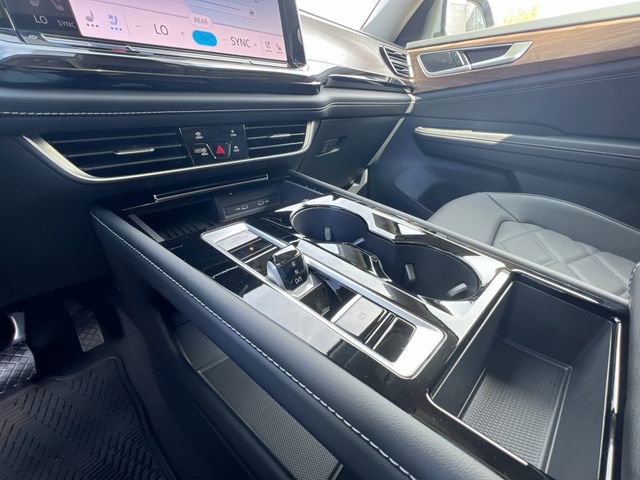 New 2026 Volkswagen Atlas SE image 19