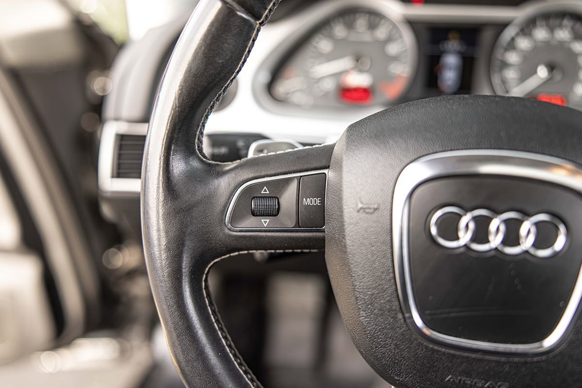 Used 2011 Audi S6 Prestige image 24