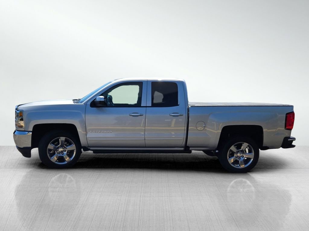 Used 2018 Chevrolet Silverado 1500 LT w/ All Star Edition RWD image 7