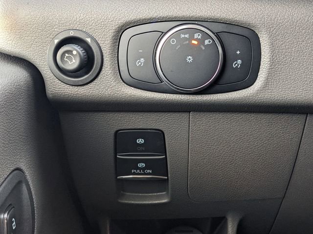 New 2026 Ford Transit 250 148 Medium Roof w/ Load Area Protection Package image 22