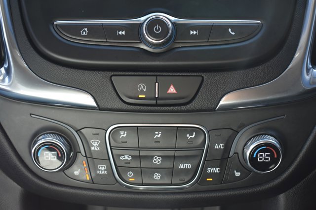 Used 2022 Chevrolet Equinox LT image 25