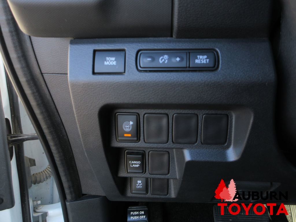 Used 2022 Nissan Frontier S w/ Technology Package image 11