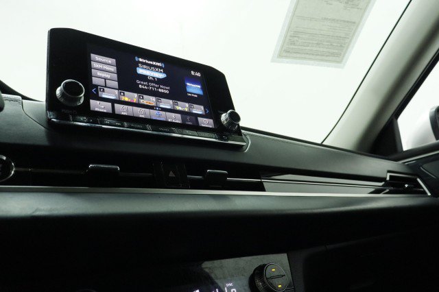 Used 2023 Mitsubishi Outlander ES FWD image 14