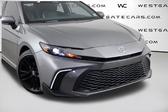 Used 2026 Toyota Camry SE FWD image 49