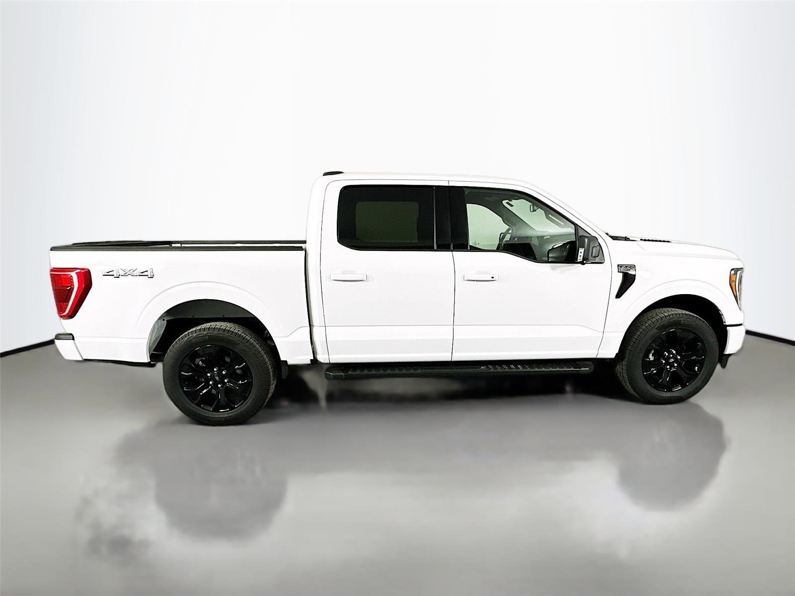 Used 2023 Ford F150 XLT w/ Equipment Group 302A High image 8