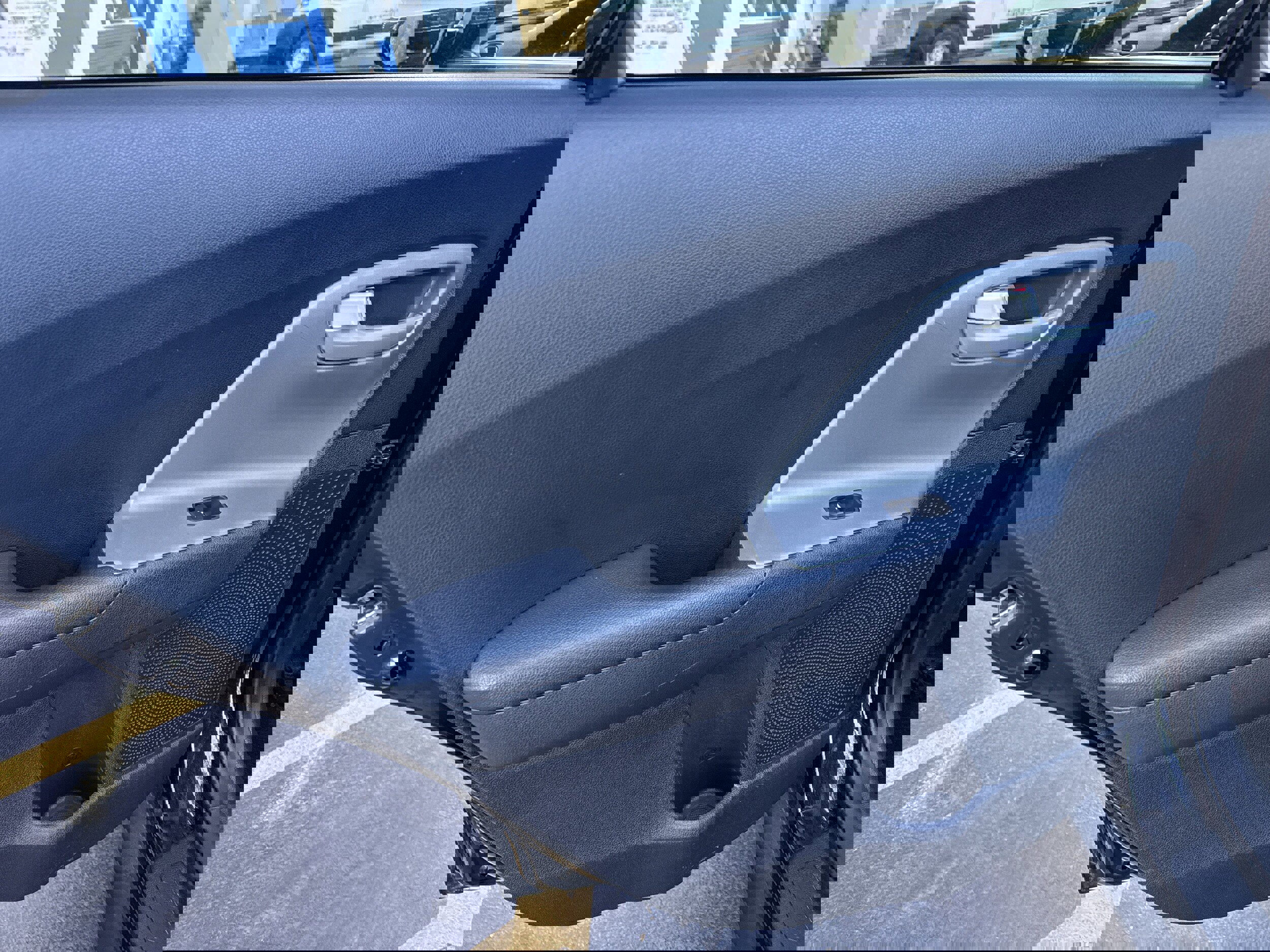 Used 2019 Kia Niro LX image 9