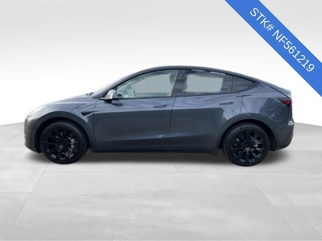 Used 2022 Tesla Model Y Long Range image 4